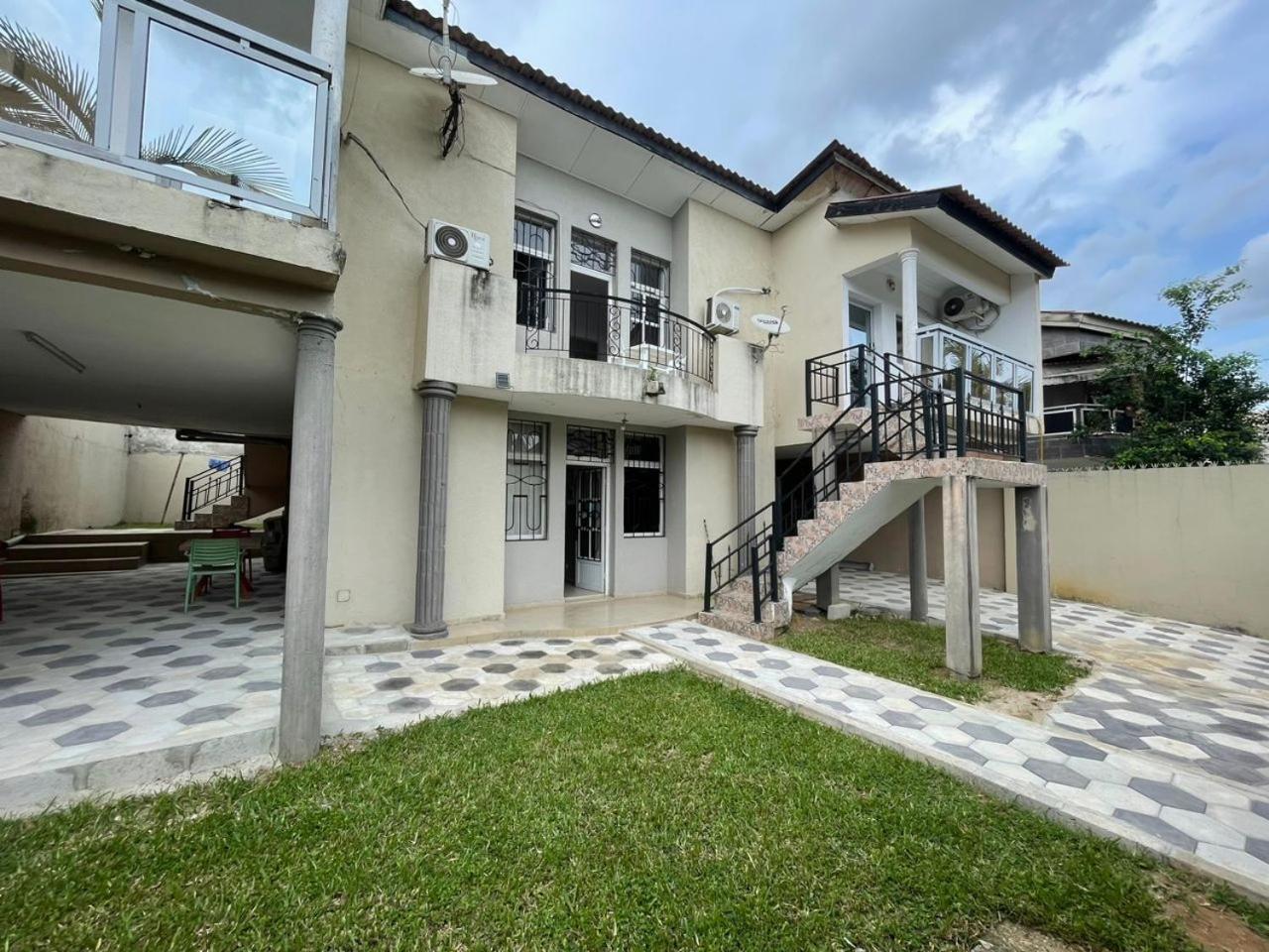 Residences Hotels Sejours Affaires Abidjan Eksteriør billede