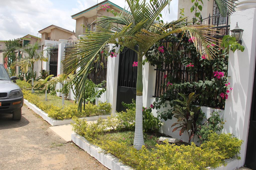 Residences Hotels Sejours Affaires Abidjan Eksteriør billede